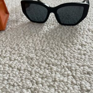 Tory Burch Stylish Black Sunglasses